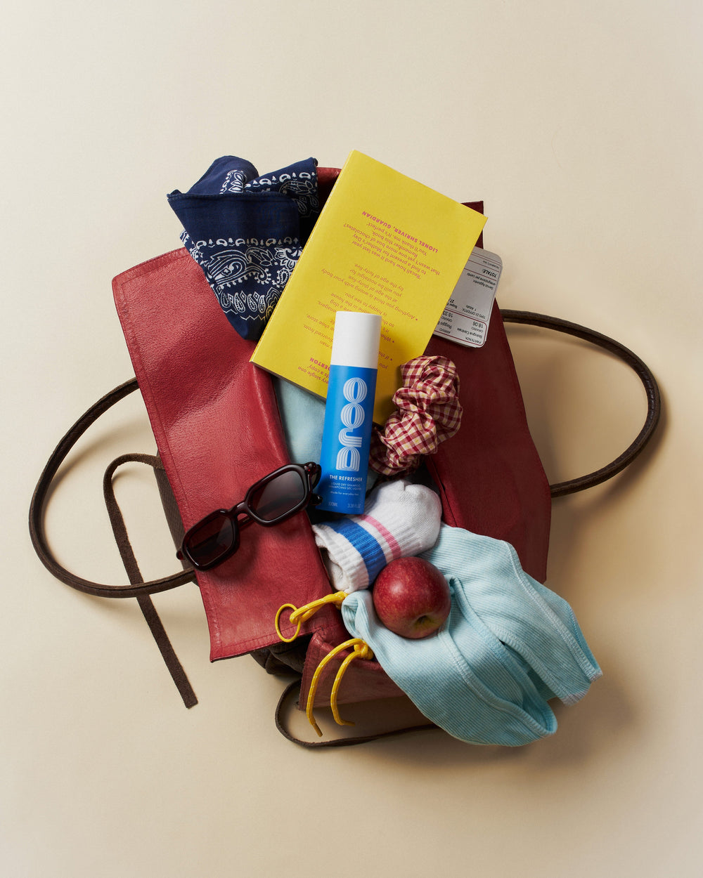 How to Use Dry Shampoo After a Workout and While Travelling